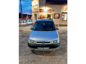 peugeot partner 1.9 d combispace mistral friss vizsga új téligumi felújított hátsó híd vonóhorog