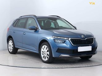 skoda kamiq 1.0 tsi tempomat, park. senzory, vyhř. sedaček za 14 600 €