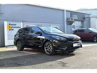 kia cee´d sw 1,5 t-gdi 7dct top