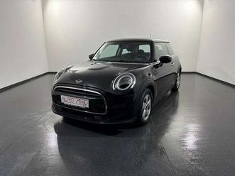 mini cooper 3d essential trim automatik
