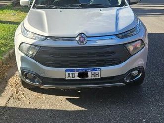 fiat toro freedom 4x4 at9