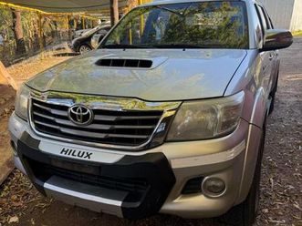 toyota hilux srv manual 4x2 3.0