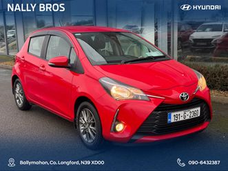 toyota yaris 1.0 luna 4dr