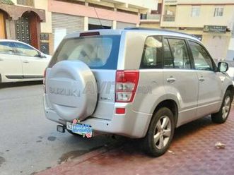 excellente voiture diesel 7 chevaux modèle 2009