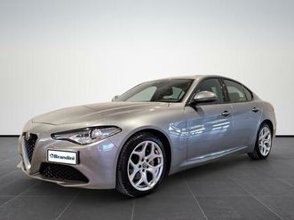 2020 2.2 t executive 160cv auto