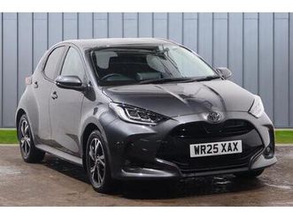 toyota yaris design hatchback's 1.5 vvt-h design e-cvt euro 6 (start/stop) 5dr