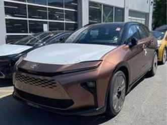 2026 toyota crown signia limited advanced technology call 778-775-8803