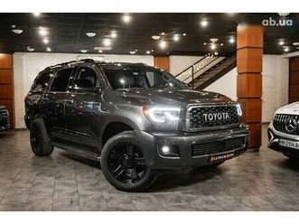 toyota sequoia 2018