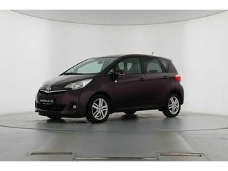 toyota verso-s 1.3 club+klimaautomatik+allwetter+kamera