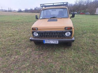 lada niva 2121
