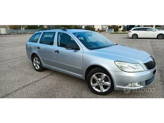 skoda octavia wagon 1.6 tdi 2012