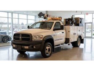 2009 ram 5500 cummins 4×4 – mechanic’s truck – only 17,000 original mi