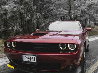dodge challenger gt awd 4x4 wroclaw stare miasto • olx.pl
