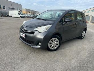 toyota verso-s 1.4d mt style