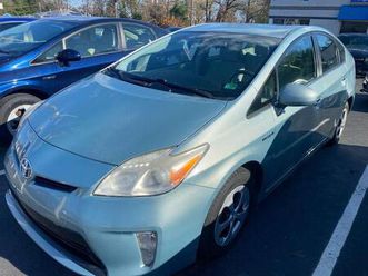 2013 toyota prius five