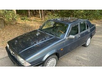 1989 alfa romeo 75 bleu manuel, 5 vitesses conduite à gau...