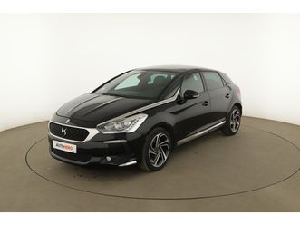 ds automobiles ds5 2.0 blue-hdi so chic eat6