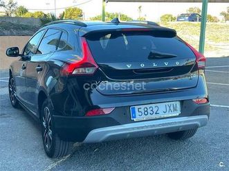 volvo v40 cross country