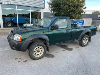 nissan navara d22
