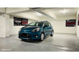 toyota yaris hsd 100h dynamic, automatique