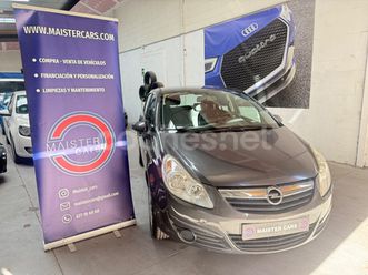 opel corsa 1.2 essentia