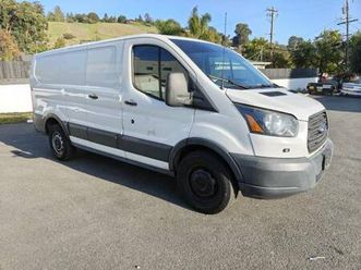 2017 ford tranit 150 low roof cargo van