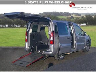 1.6 bluehdi allure euro 6 (start/stop) 5dr