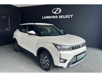 2024 mahindra xuv 300 1.2t | w8