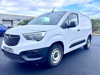 opel combo opel e-combo 50 kwh edition junho/24
