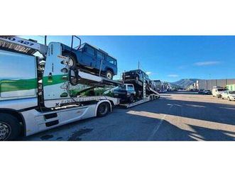 land-rover - defender