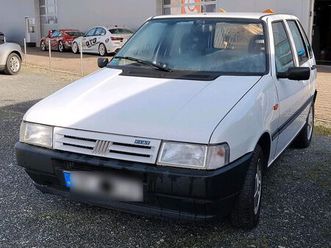 FIAT UNO fiat-uno-75-i-e-selecta-h-zulassung