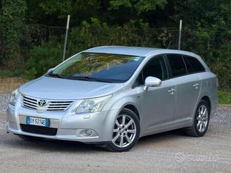 toyota avensis 2.2 d-cat aut. wagon executive safe