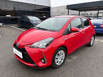 toyota yaris 1.5 hybrid - trend