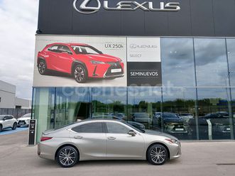 lexus es 2.5 300h premium