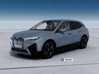 bmw ix xdrive50 pacchetto sportivo