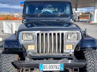 wrangler soft top 2.5 texan autocarro