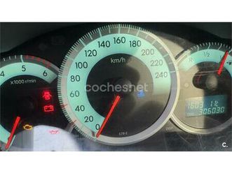 toyota corolla verso 2.2 d4d sport