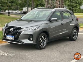 excelente kicks única mano!!