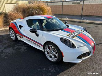alfa romeo 4c martini racing