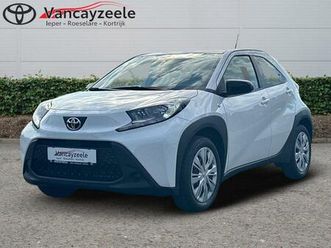 toyota aygo x play cam dab applecarplay/andr