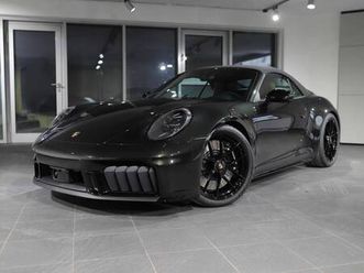 porsche 911 carrera 4 gts cabriolet