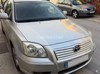 toyota avensis 2.2 d4d clean power executive