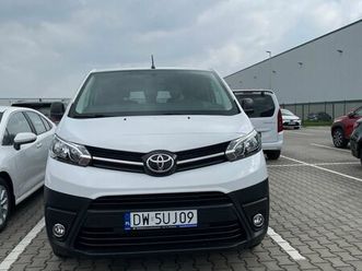 toyota proace verso 2.0 d4-d medium combi