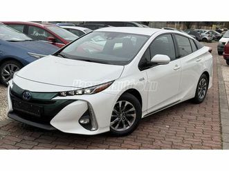 toyota prius plug-in 1.8 phv executive e-cvt navi.ülésfűtés.gyöngyház fény