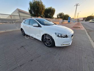 volvo v40 2.0 d3 inscription