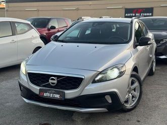 volvo v40 cross country d2 1.6 diesel 115cv navi