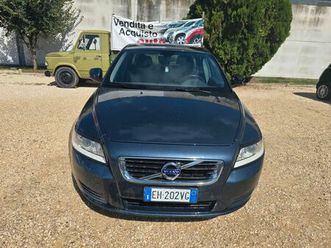 volvo v50 d4 kinetic 1.6cc 115cv