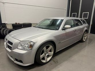 srt8 6.1 v8 hemi 450hk