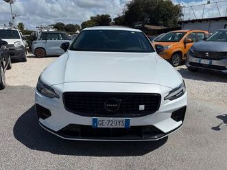 volvo s60 t8 recharge awd plug-in hybrid r-design 318cv