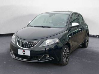 lancia ypsilon 1.0 firefly hybrid alb.ferr.